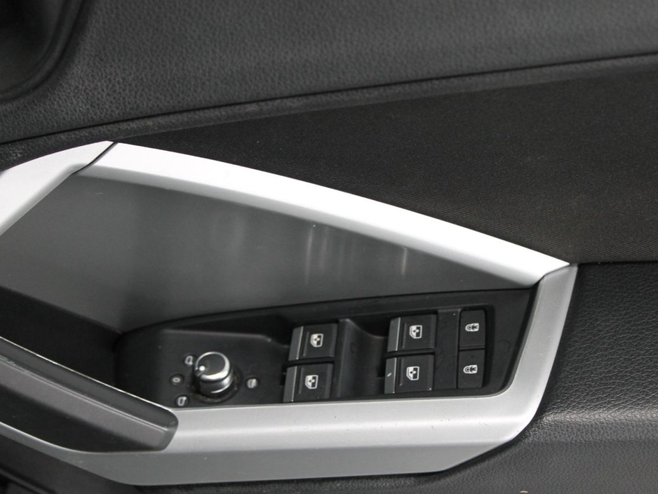 2019 Audi Q3 Sport 35 TDI S-A 150PS 5DR AUT €28,999