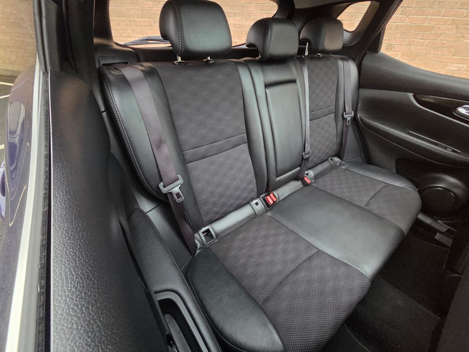 2015 Nissan Qashqai - image 10