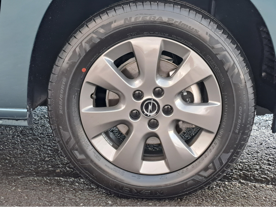 2026 Opel Combo SPORTIVE L1H1 1.5TD 100BHP **TOP SPEC**