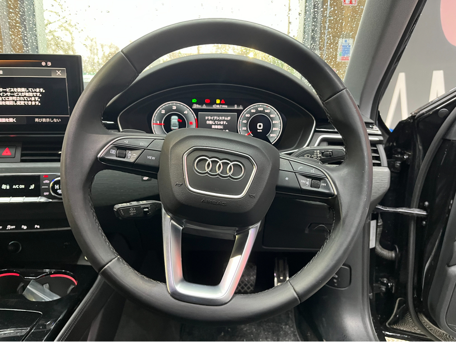 2022 Audi A4 €34950 2022 AUDI A4 35TDI ADVANCED 2.0 AUTOMATIC / CRUISE CONTROL / 360° PARKING CAMERA / ELECTRIC MEMORY & HEATED SEATS / PADDLE SHIFTERS / APPLE CARPLAY €34,950