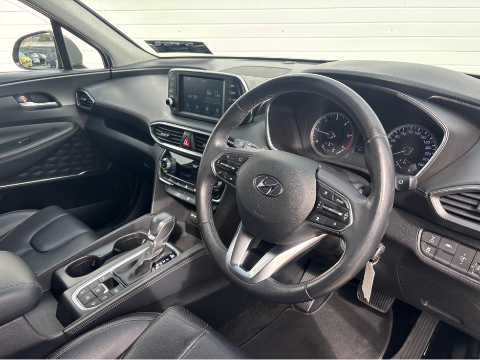 2018 Hyundai Santa Fe - image 16