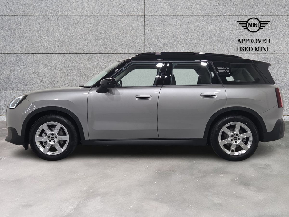2026 MINI Countryman - image 3