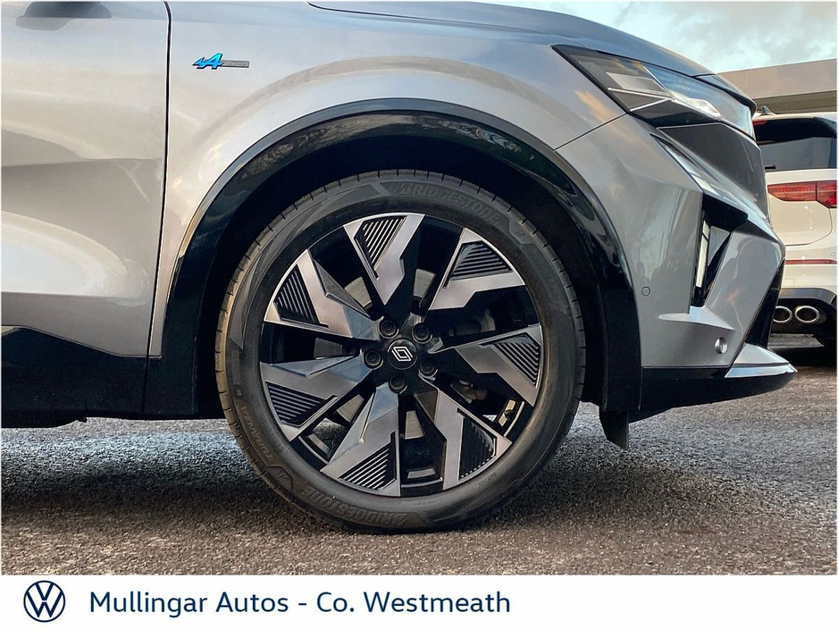 2024 Renault Rafale - image 40