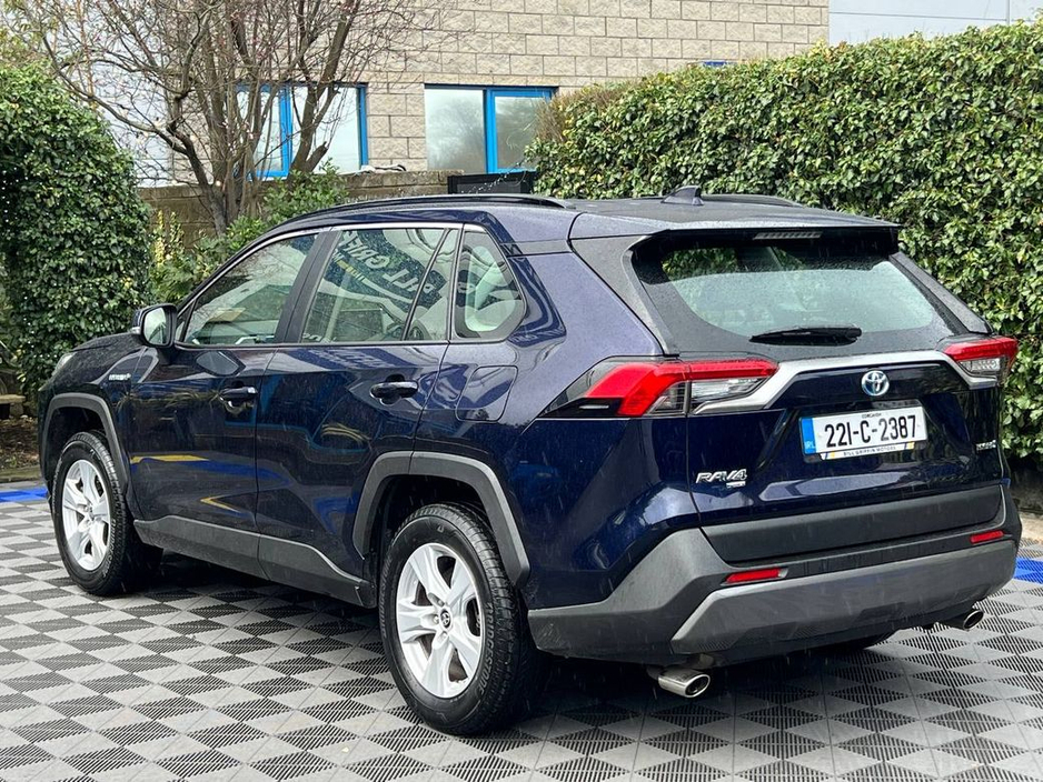 2022 Toyota Rav4 LUNA 2.5 HYBRID // PARKING SENSORS // DIGITAL CLUSTER // DUAL ZONE CLIMATE CONTROL €32,900
