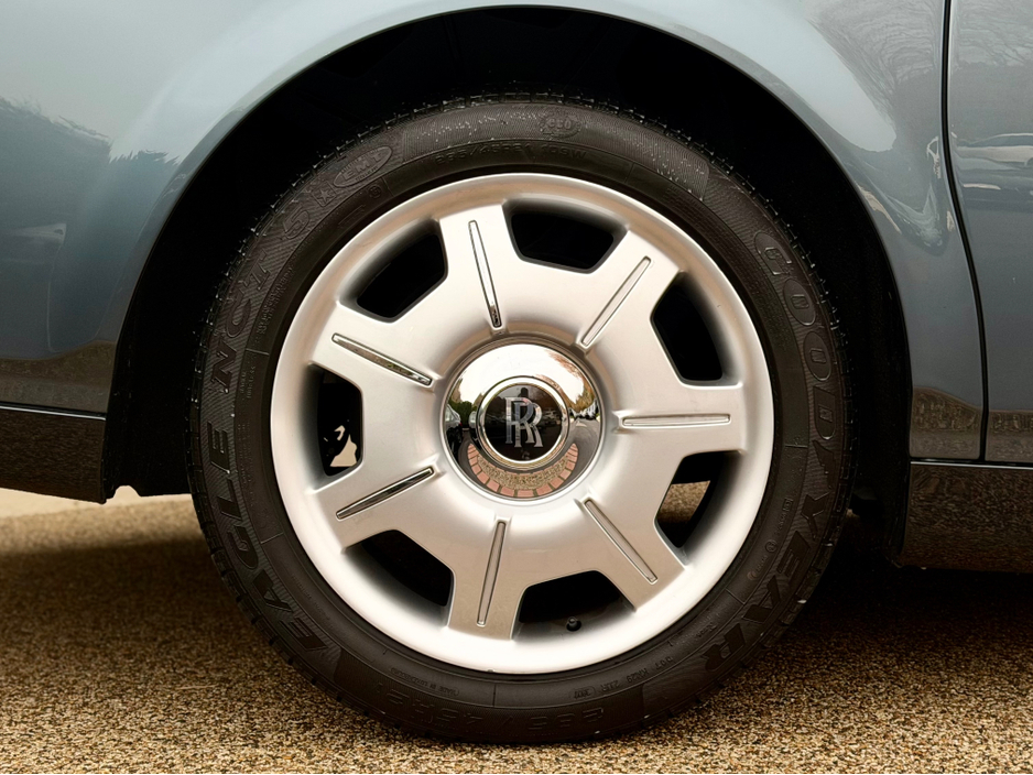 2004 Rolls-Royce Phantom AUTO