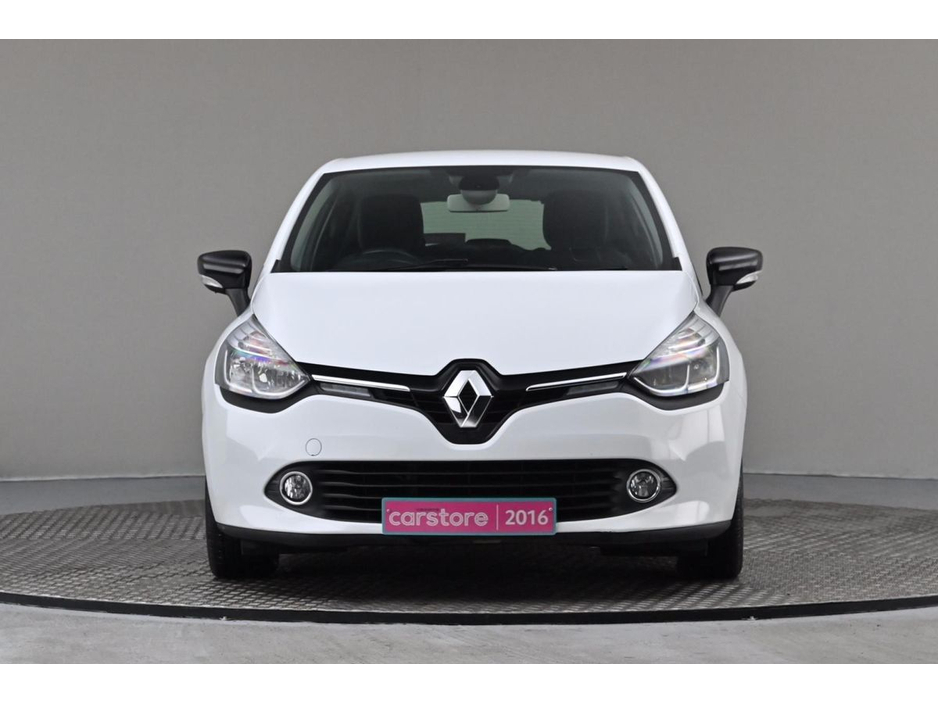 2016 Renault Clio - image 2