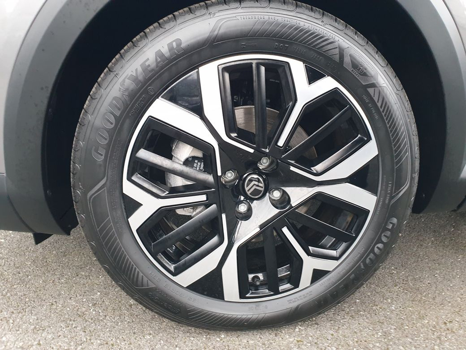 2026 Citroen C4 - image 8