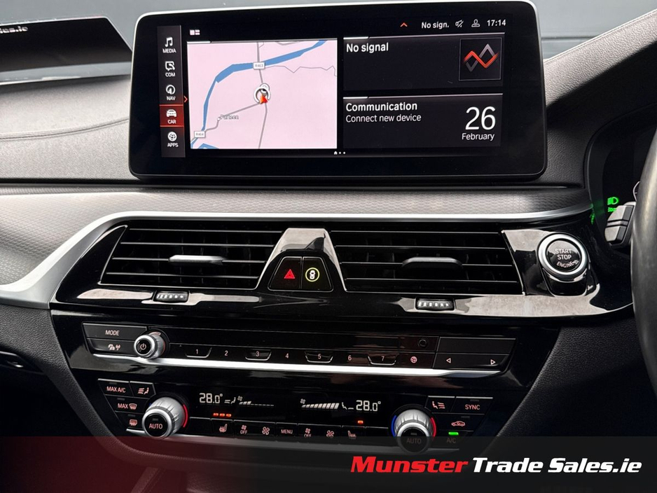 2022 BMW 5 Series - image 11