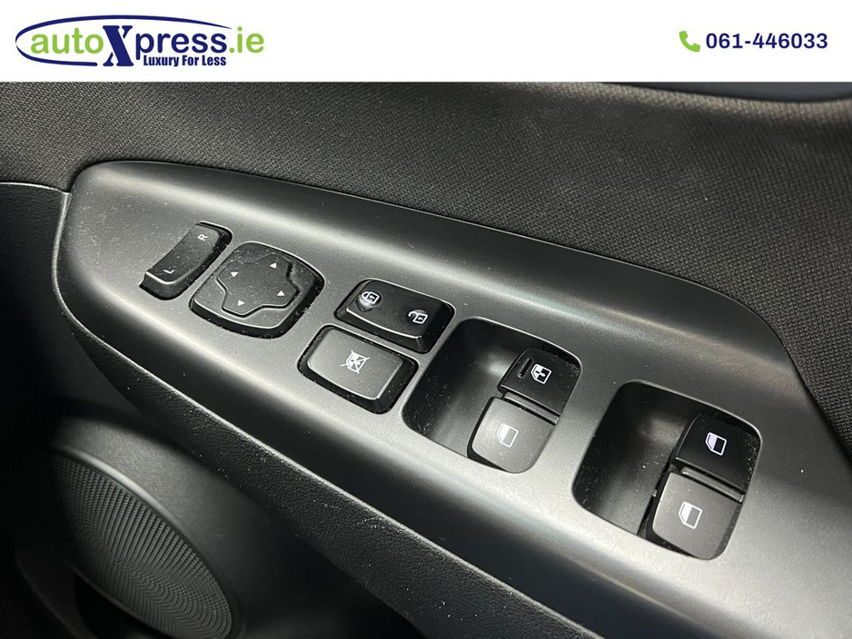 2019 Hyundai Kona 1.6 Manual, Reversing camera