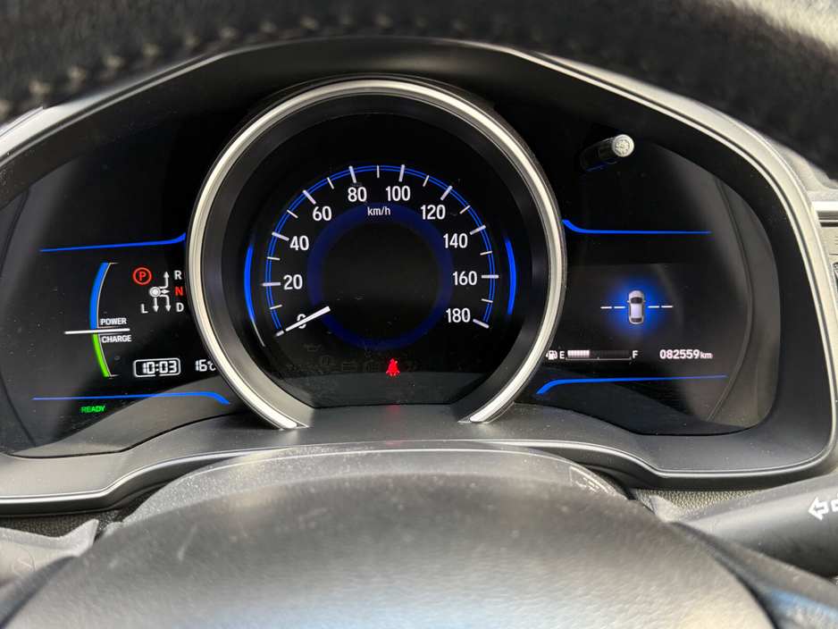 2016 Honda Fit - image 8