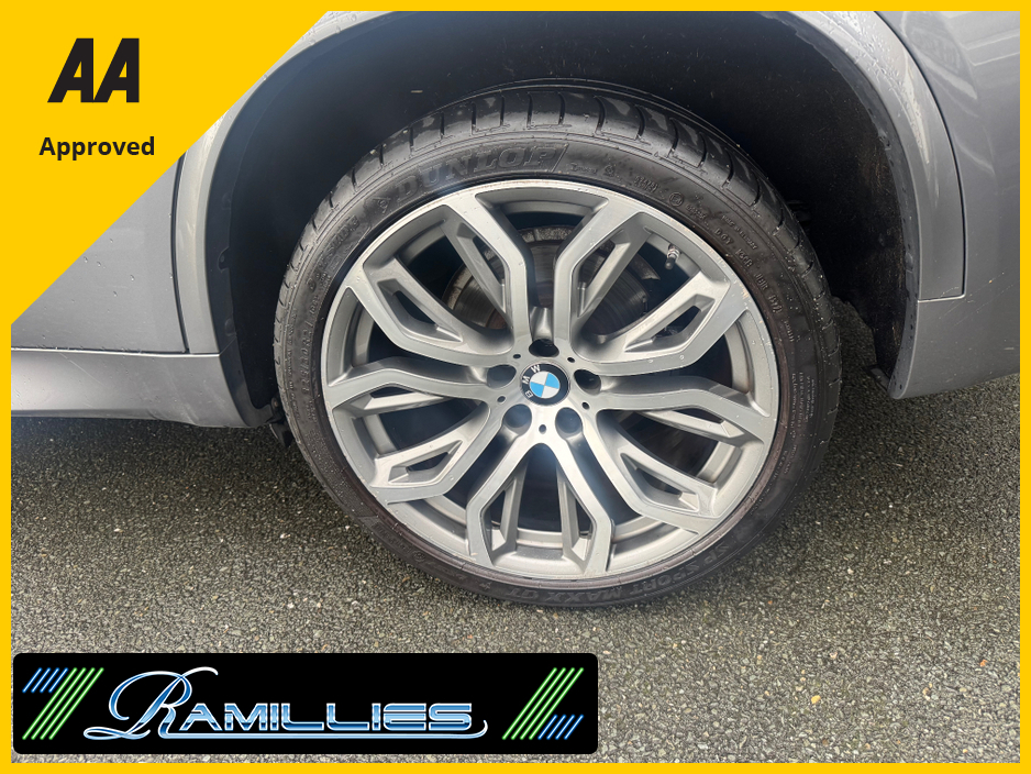 2016 BMW X5 - image 7