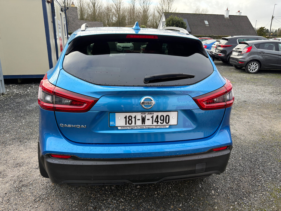 2018 Nissan Qashqai - image 4