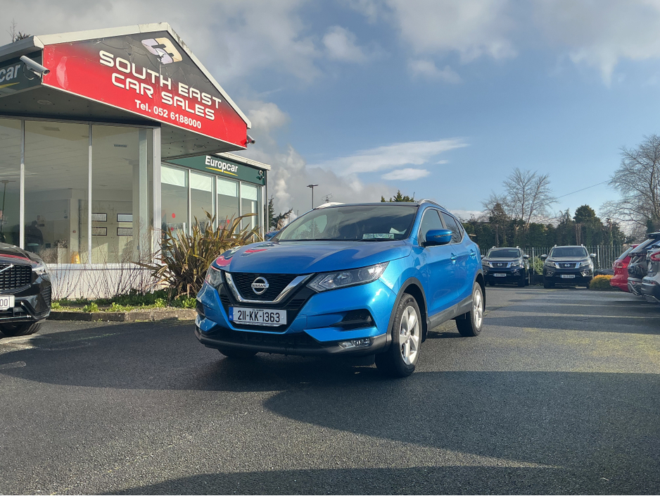 2021 Nissan Qashqai - image 2