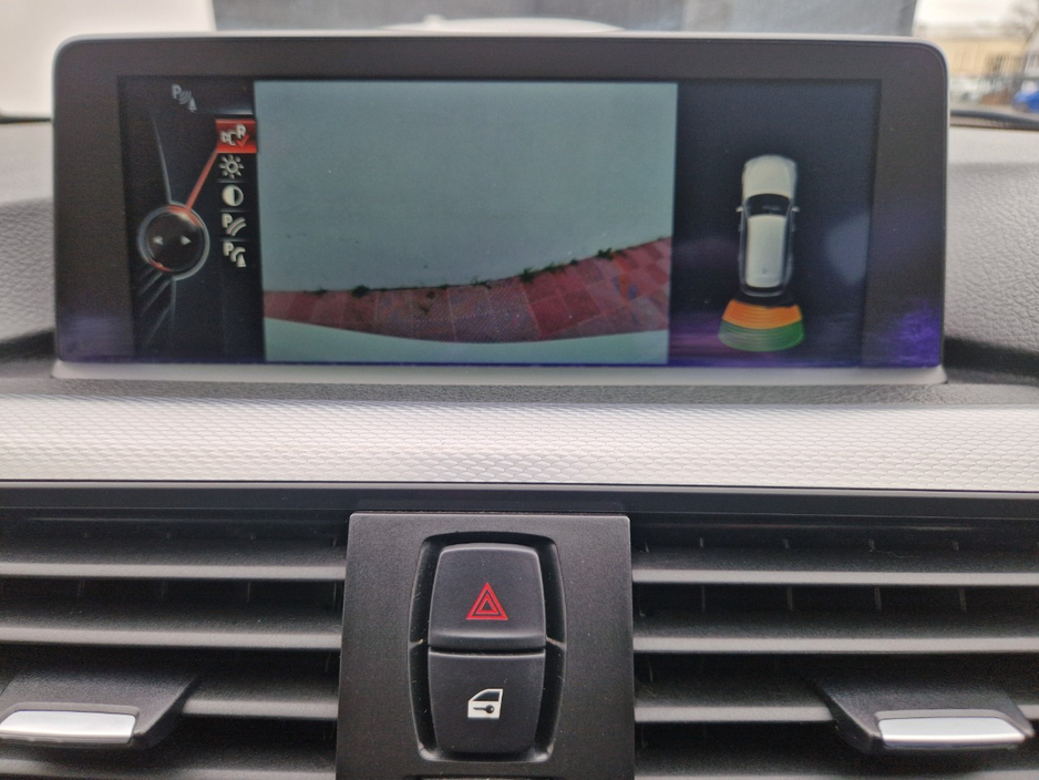 2013 BMW 3 Series - image 37