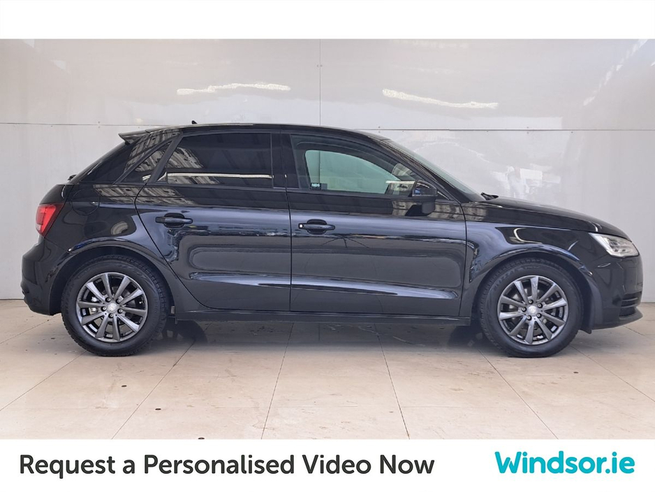 2017 Audi A1 - image 5