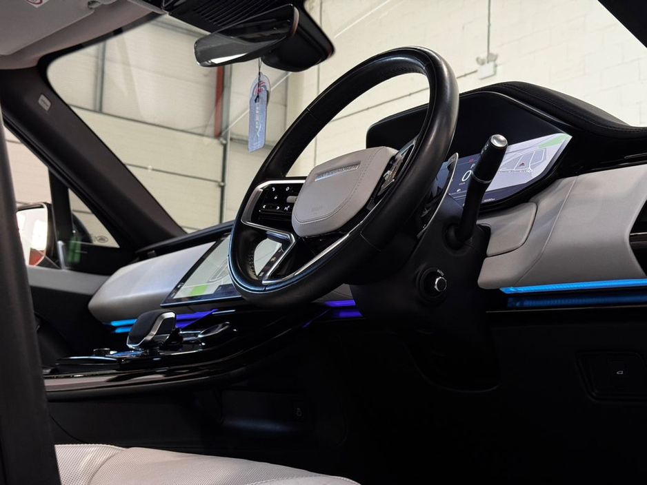 2022 Land Rover Range Rover Sport - image 14