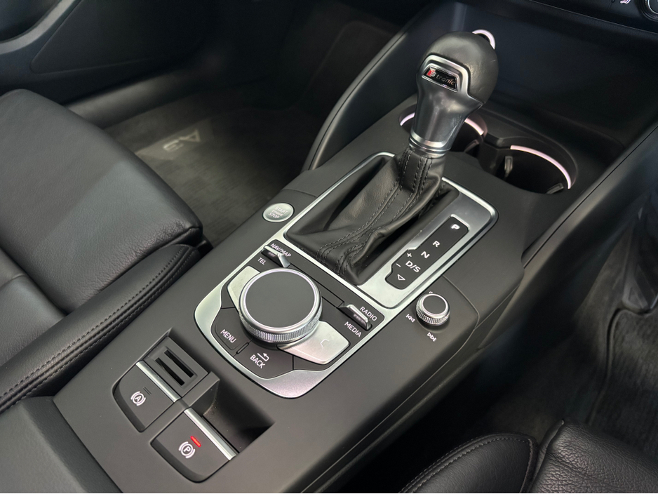 2019 Audi A3 - image 10