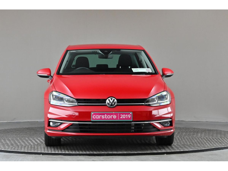 2019 Volkswagen Golf - image 2