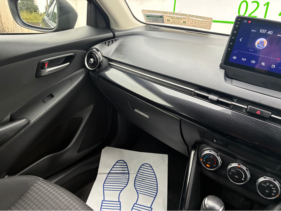 2017 Mazda Demio - image 18