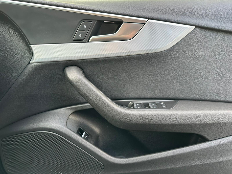 2018 Audi A4 2.0 TDI S TRONIC SPORT ULTRA 190PS SERVICE HISTORY €19,900