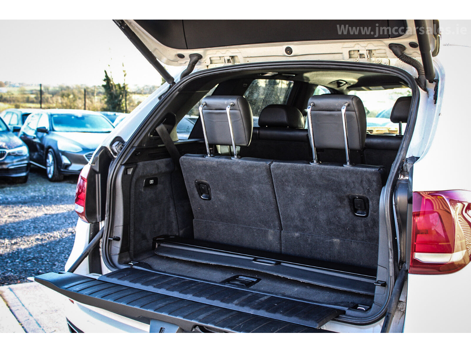 2014 BMW X5 xDrive40d M Sport €26,995