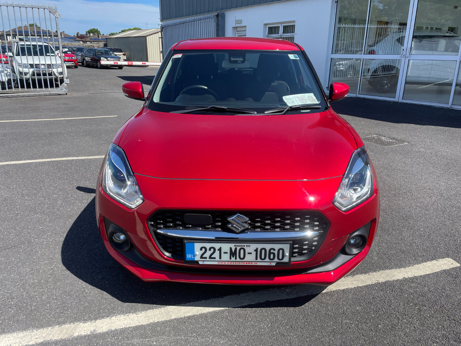 2022 Suzuki Swift - image 3