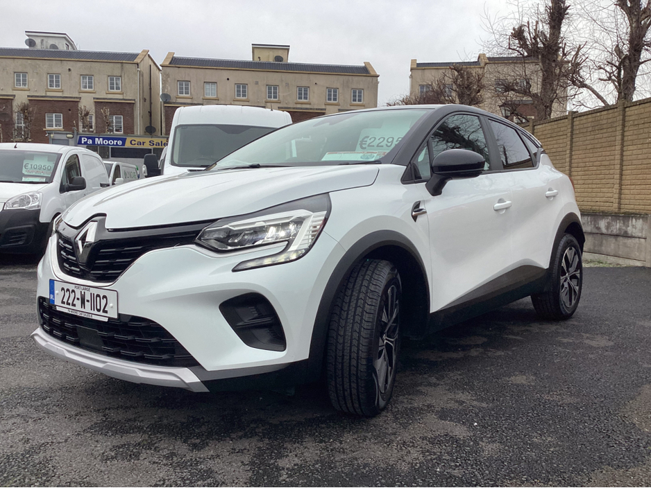 2022 Renault Captur - image 7