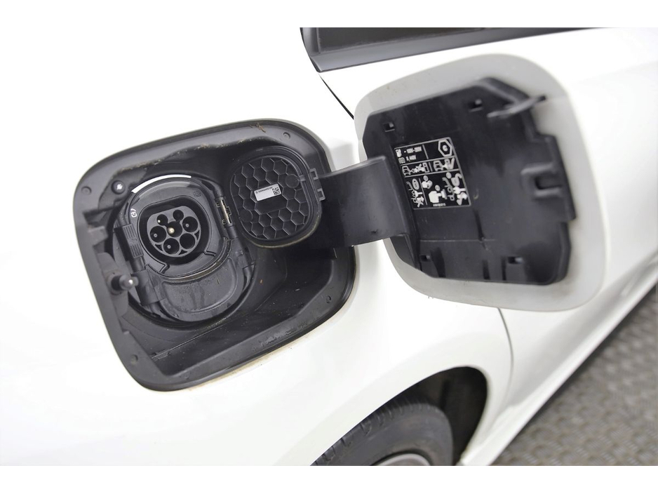 2021 Mercedes-Benz A Class A 250E SALOON AMG LINE EDITION €24,890