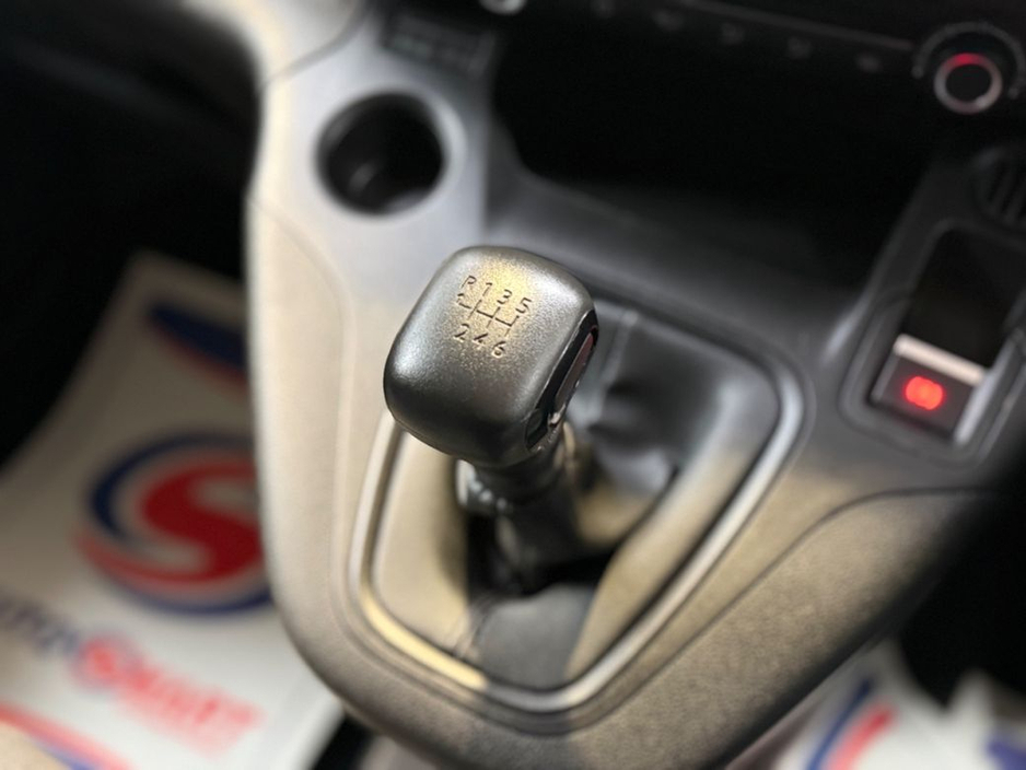 2023 Peugeot Partner BLUEHDI PROFESSIONAL PREMIUM PLUS L1 // 12 MONTH WARRANTY // SAME DAY FINANCE €13,950