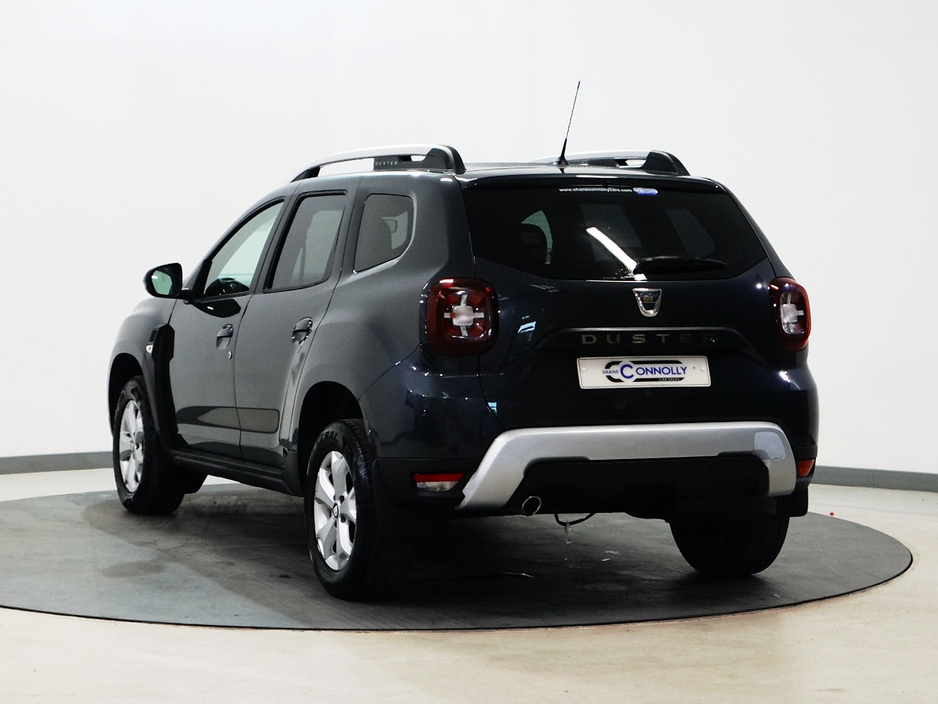 2019 Dacia Duster - image 5