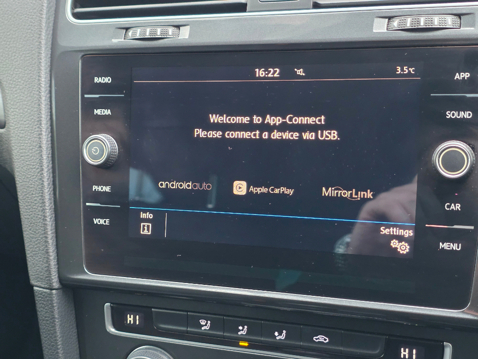 2018 Volkswagen Golf Comfortline 1.0tsi M6F 110HP 5 €15,950