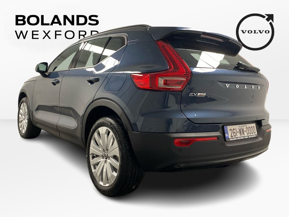 2026 Volvo EC40 - image 5