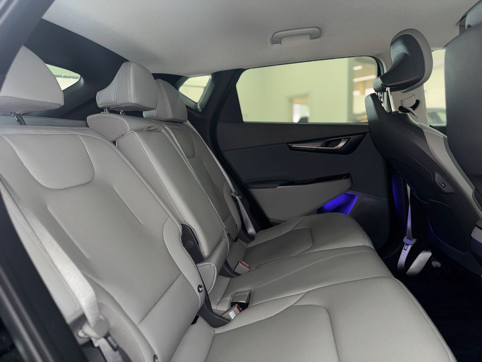 2025 Kia EV6 - image 5