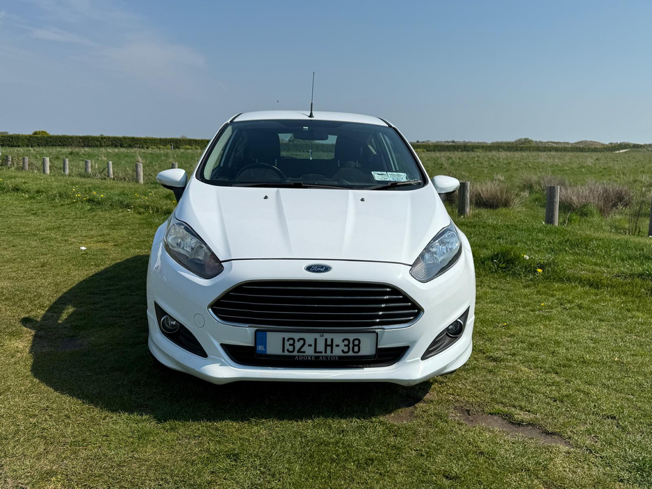 2013 Ford Fiesta - image 7