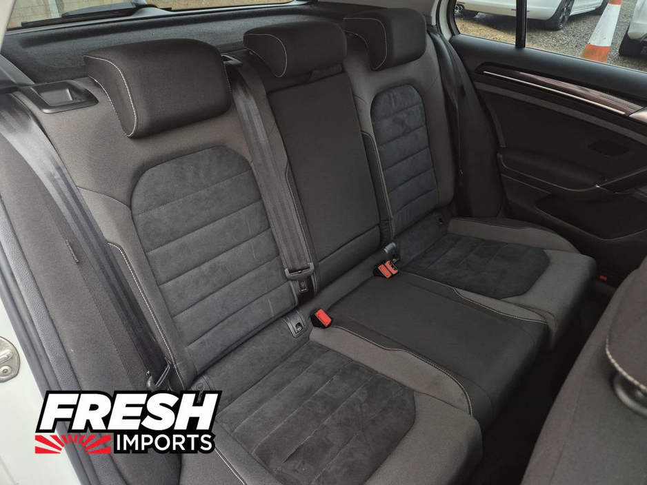 2016 Volkswagen Golf *TOP SPEC MODEL* €13,950