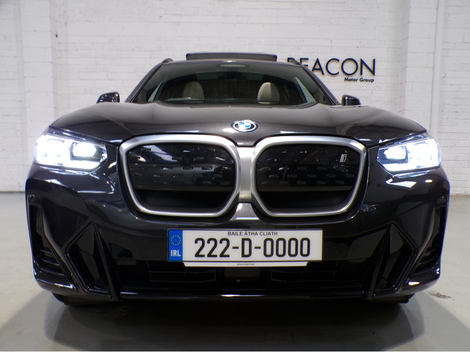 2022 BMW iX3 - image 4