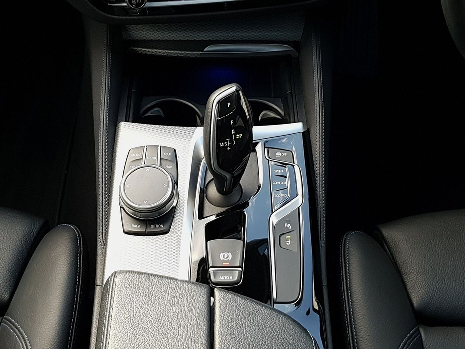 2019 BMW 6 Series - image 10