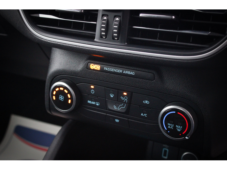 2019 Ford Focus 1.5 TDCi 120PS Zetec €14,995