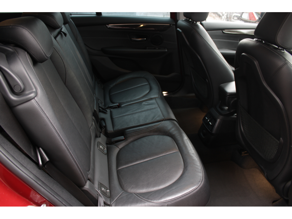 2017 BMW 2 Series 2.0D SE LUXURY 7 SEATER AUTOMATIC // 82,000KM // IMMACULATE CONDITION THROUGHOUT // BUY WITH CONFIDENCE AA AND SIMI APPROVED DEALER 2026 // FINANCE ARRANGED // ALL TRADE INS WELCOME // €18,950