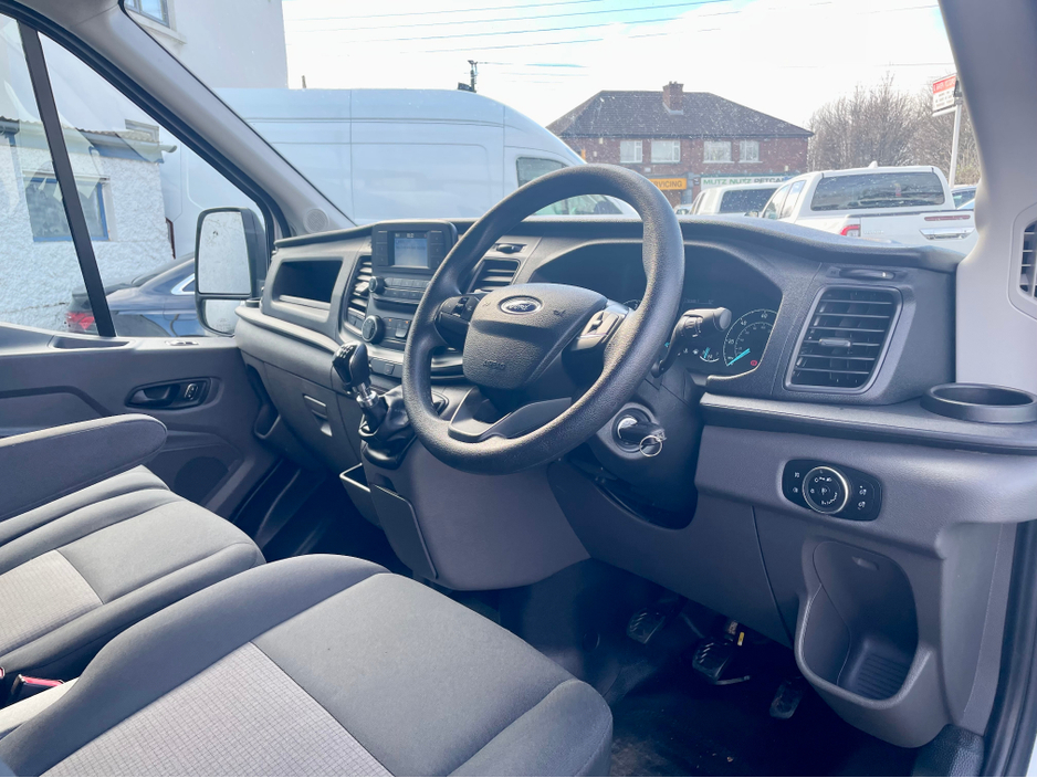 2023 Ford Transit - image 13