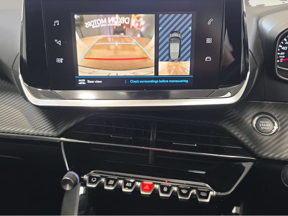 2020 Peugeot 208 - image 5