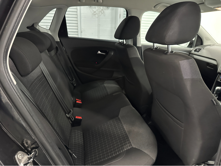 2016 Volkswagen Polo (162) POLO 1.2TSI COMFORTLINE DSG LOW KMS VW/AUDI SPECIALISTS WWW.DENISDARCYCARS.IE €12,950