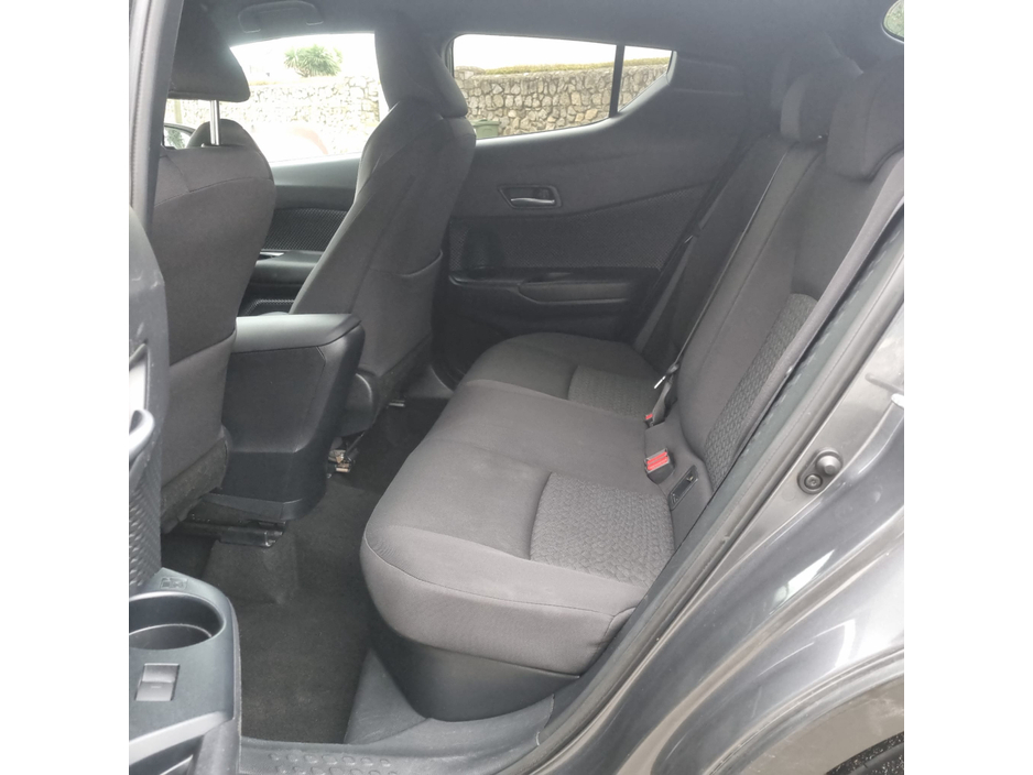 2023 Toyota C-HR HYBRID SPORT 4DR AUTO €25,950