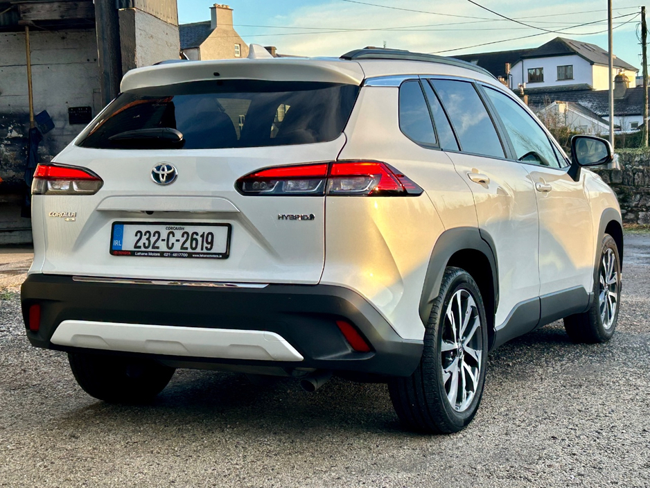 2023 Toyota Corolla Cross - image 4