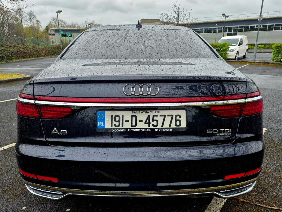 2019 Audi A8 - image 12