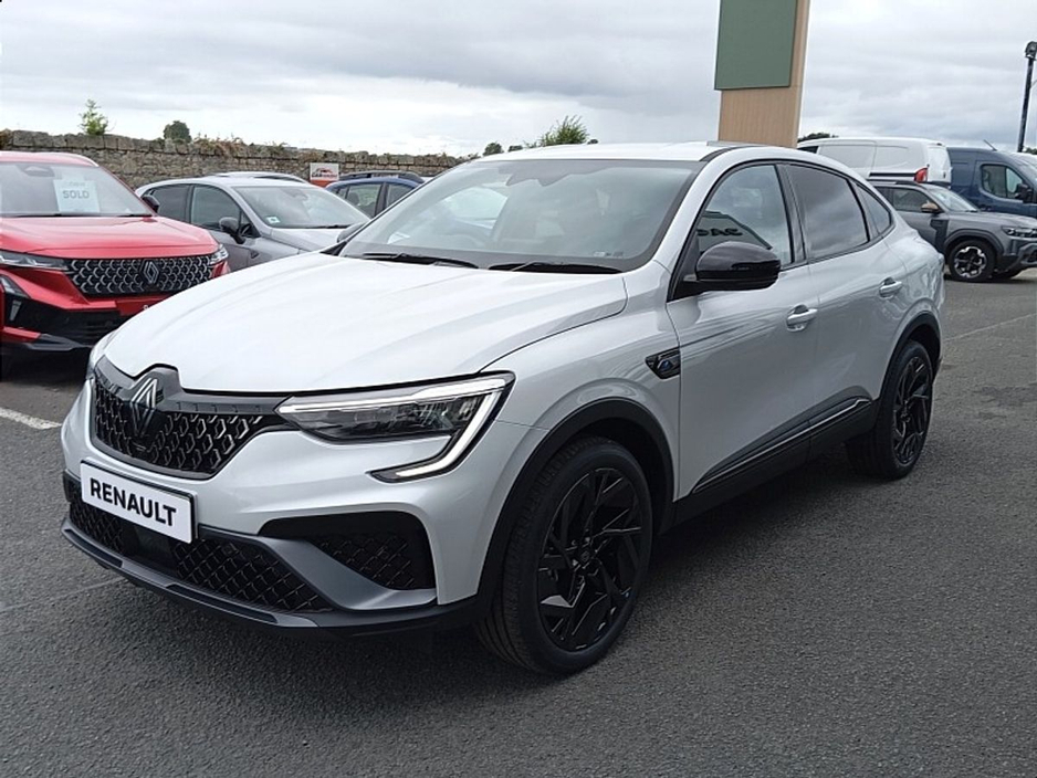 2025 Renault Arkana - image 11