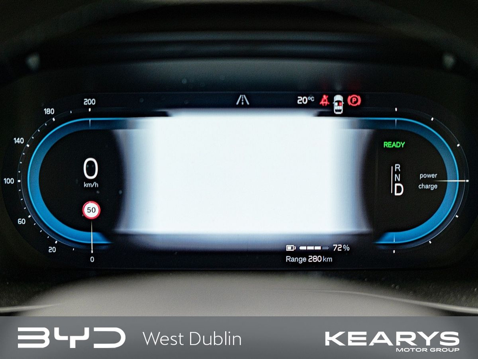 2022 Volvo XC40 XC40 RECHARGE (231hp) €28,490