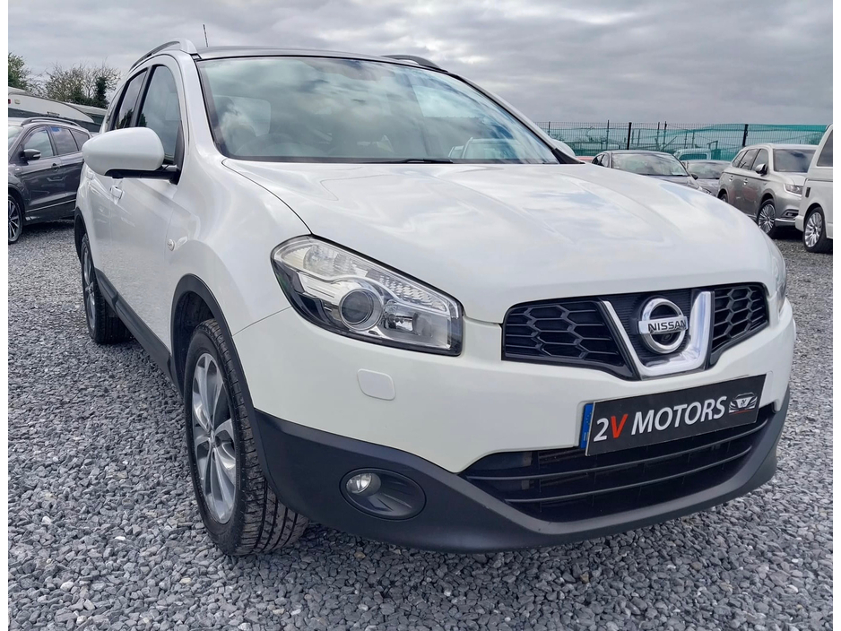 2012 Nissan Qashqai - image 8