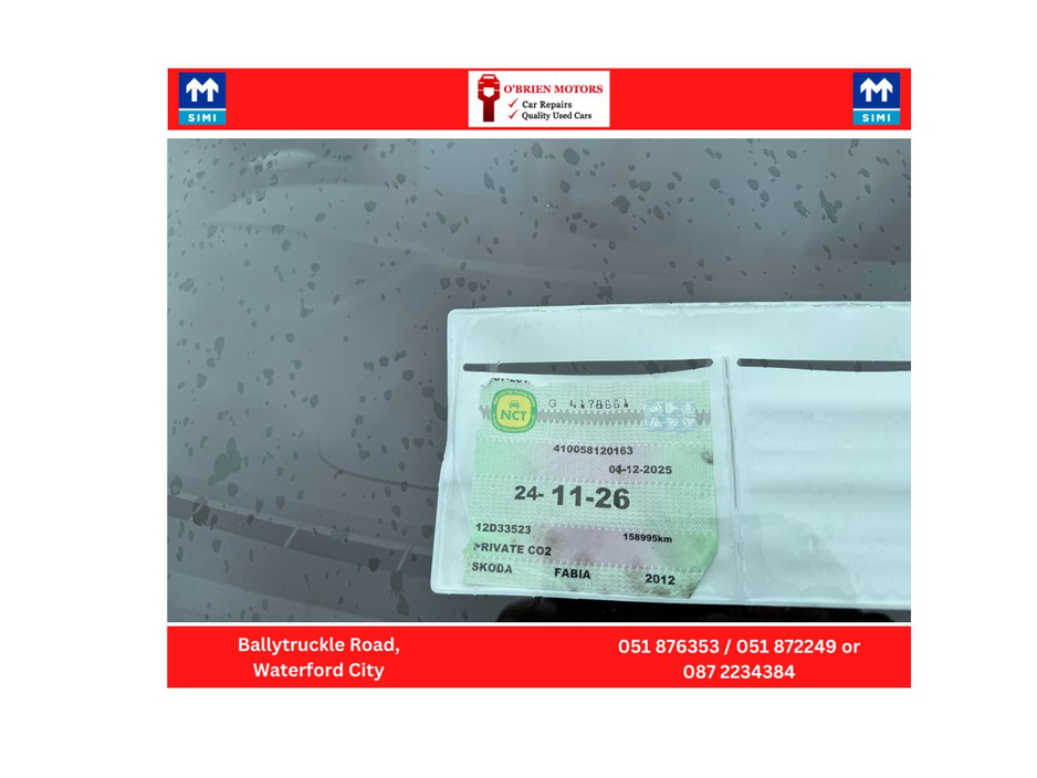 2012 Skoda Fabia - image 13