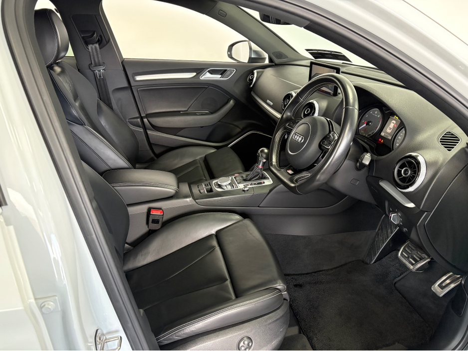 2017 Audi S3 - image 5